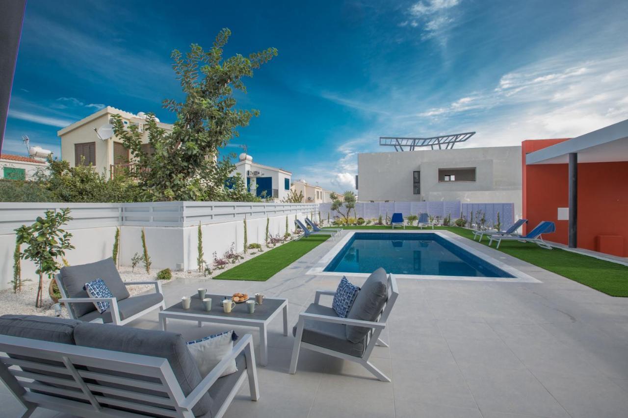 Colour Residences بروتاراس المظهر الخارجي الصورة