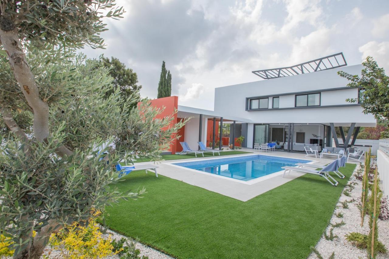 Colour Residences بروتاراس المظهر الخارجي الصورة